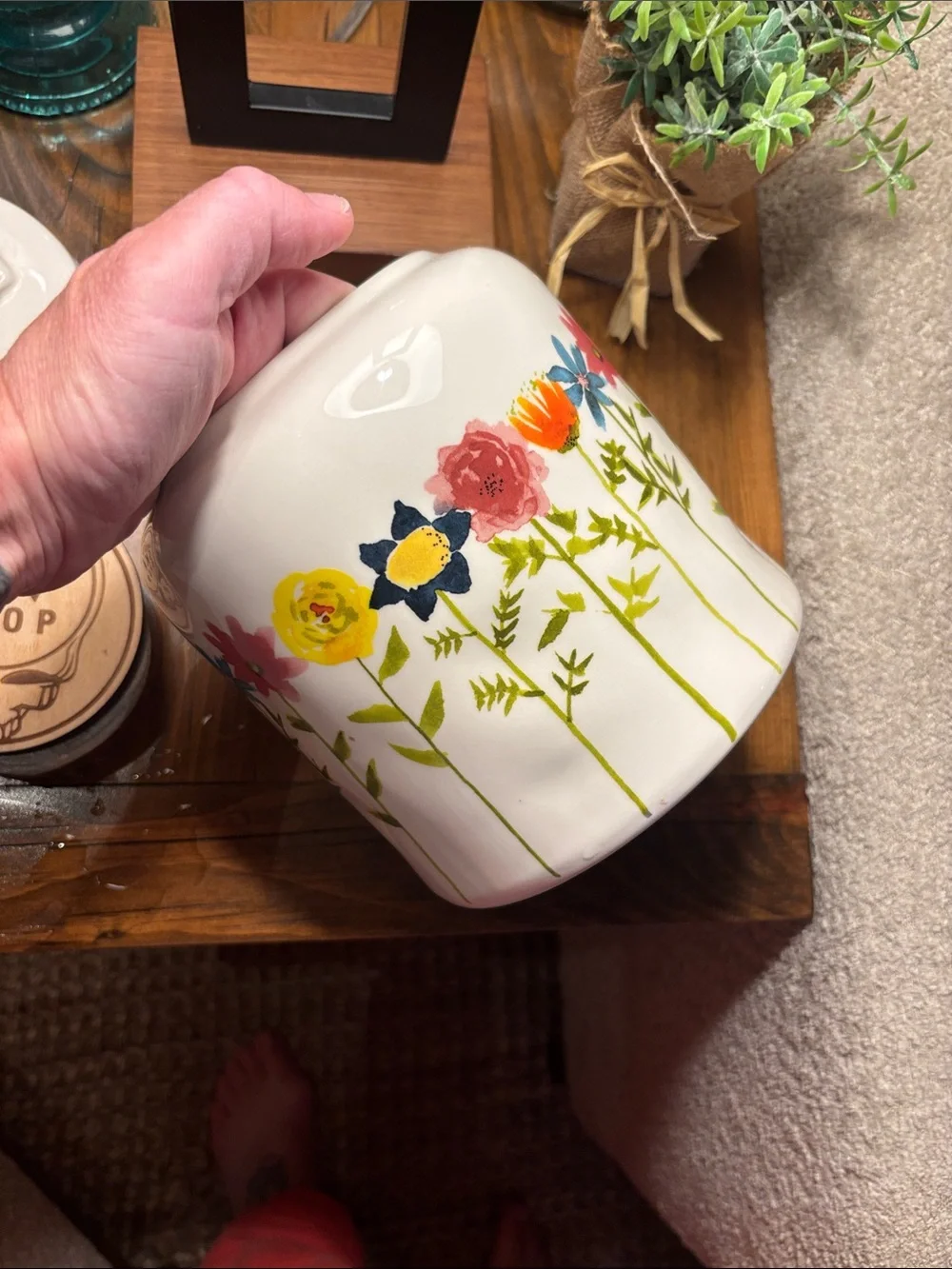 Rae Dunn Retired Mothers Day 9” Canister